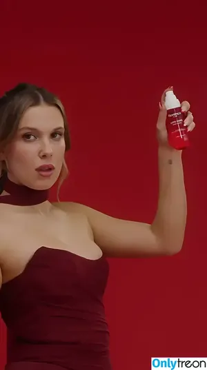 Millie Bobby Brown / milliebobbybrown nude photo #5735