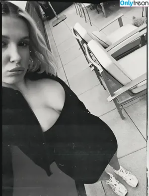 Millie Bobby Brown / milliebobbybrown nude photo #5914