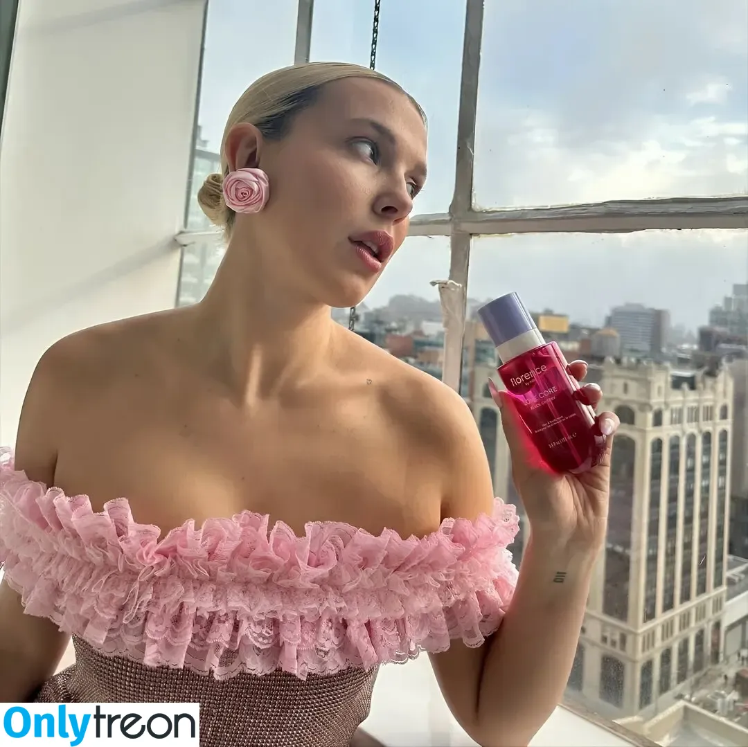 Millie Bobby Brown nude photo #5677 (milliebobbybrown)