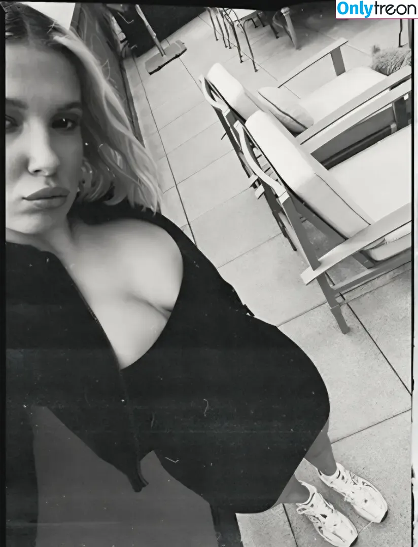 Millie Bobby Brown nude photo #5914 (milliebobbybrown)