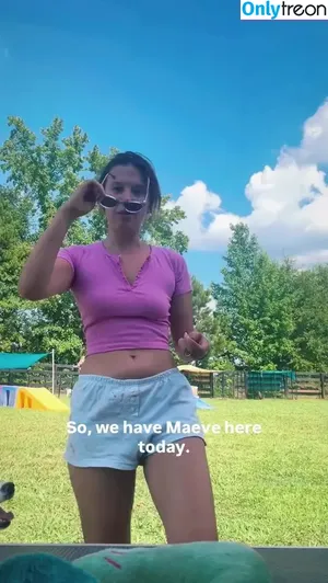 Millie Bobby Brown / milliebobbybrown nude photo #6062