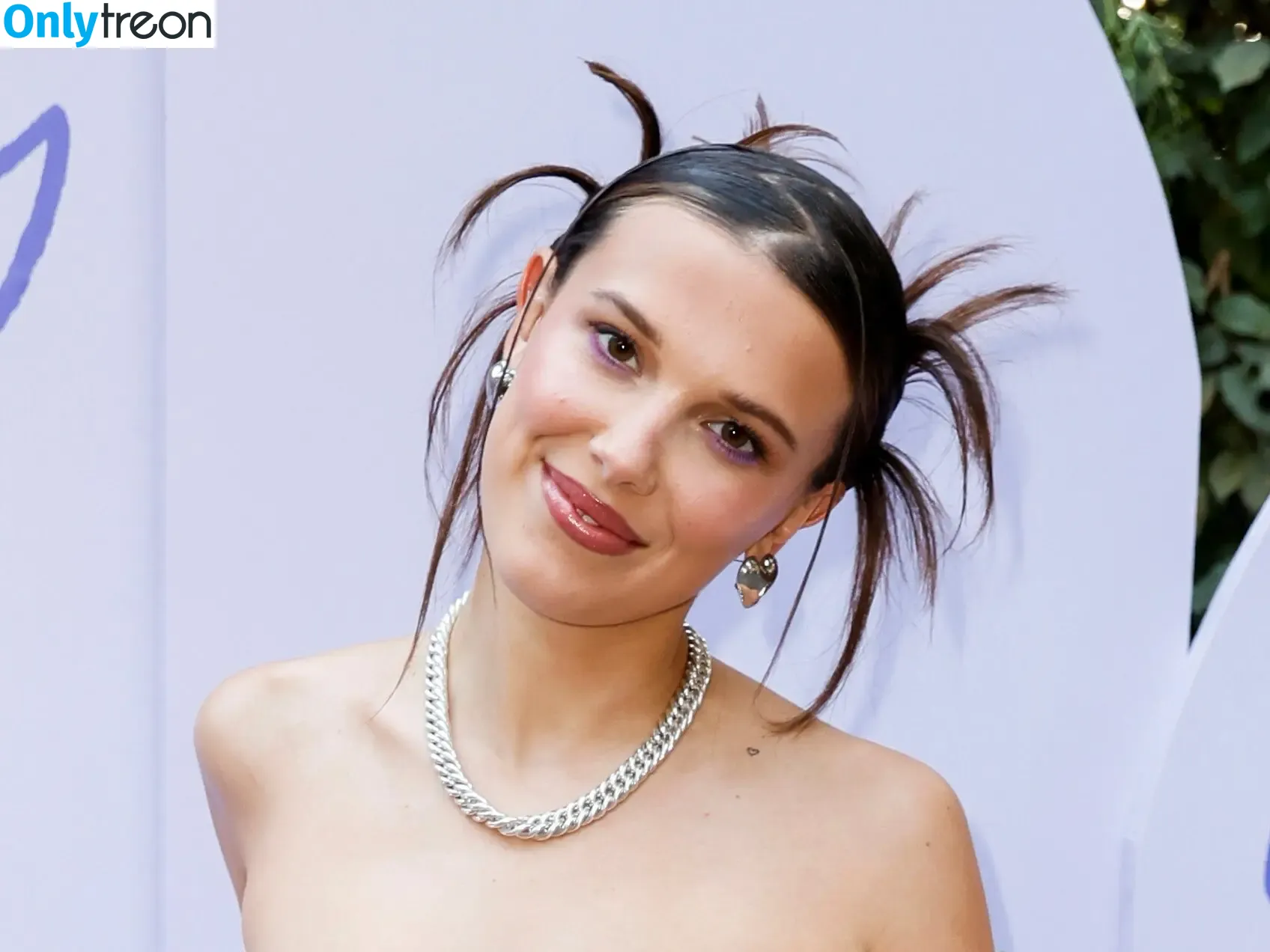 Millie Bobby nude photo #0003 (Millie Bobby)