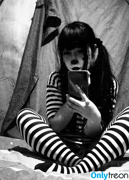 mime.liluthcosplays nude photo #0001 (mime.liluthcosplays)