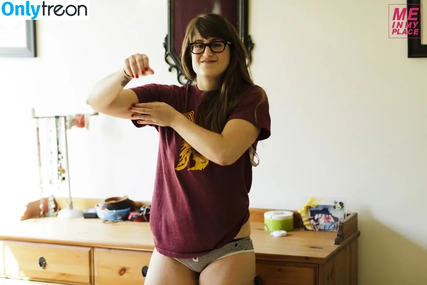 MIMP nude photo #1304 (Me In My Place / meinmyplace / u111922061)