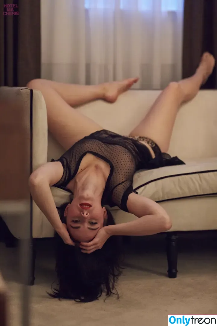MIMP nude photo #1848 (Me In My Place / meinmyplace / u111922061)