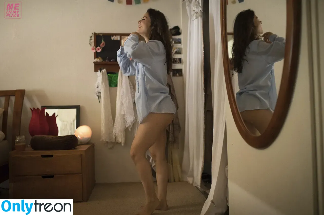 MIMP nude photo #2383 (Me In My Place / meinmyplace / u111922061)