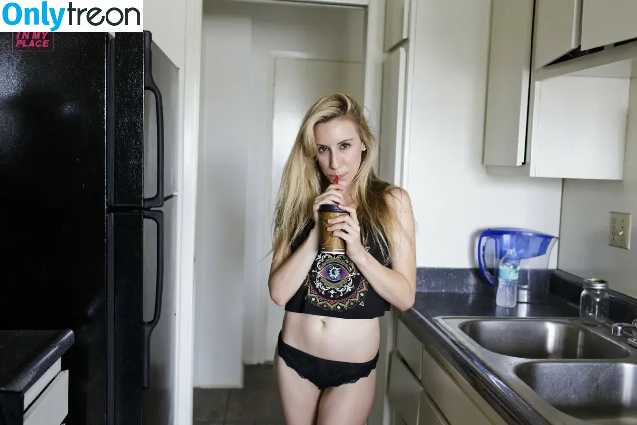 MIMP nude photo #3279 (Me In My Place / meinmyplace / u111922061)