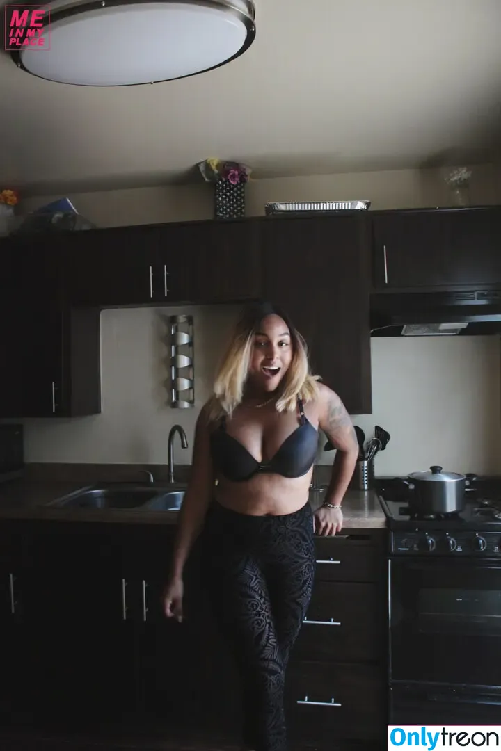MIMP nude photo #3314 (Me In My Place / meinmyplace / u111922061)