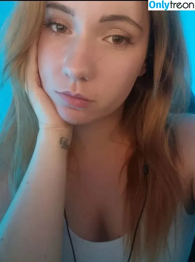 Mina_Inno nude photo #0007 (minainno)