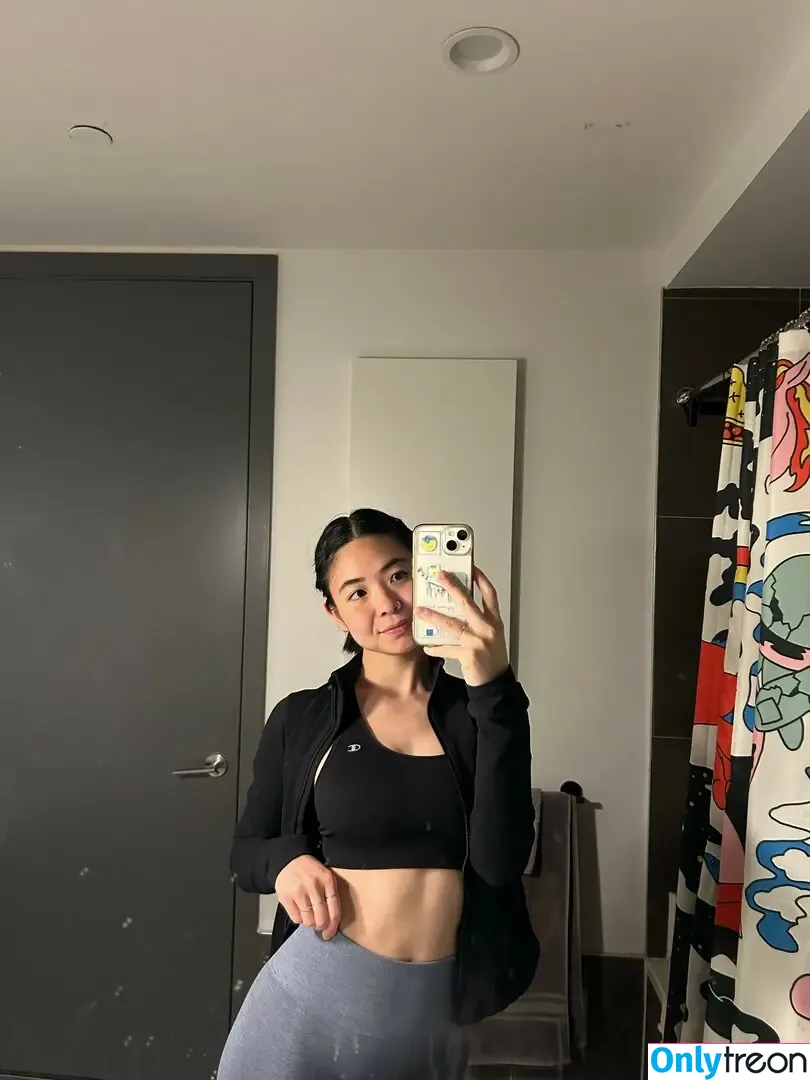 Mina Makes Noise nude photo #0014 (imminamakesnoise / minamakesnoise)