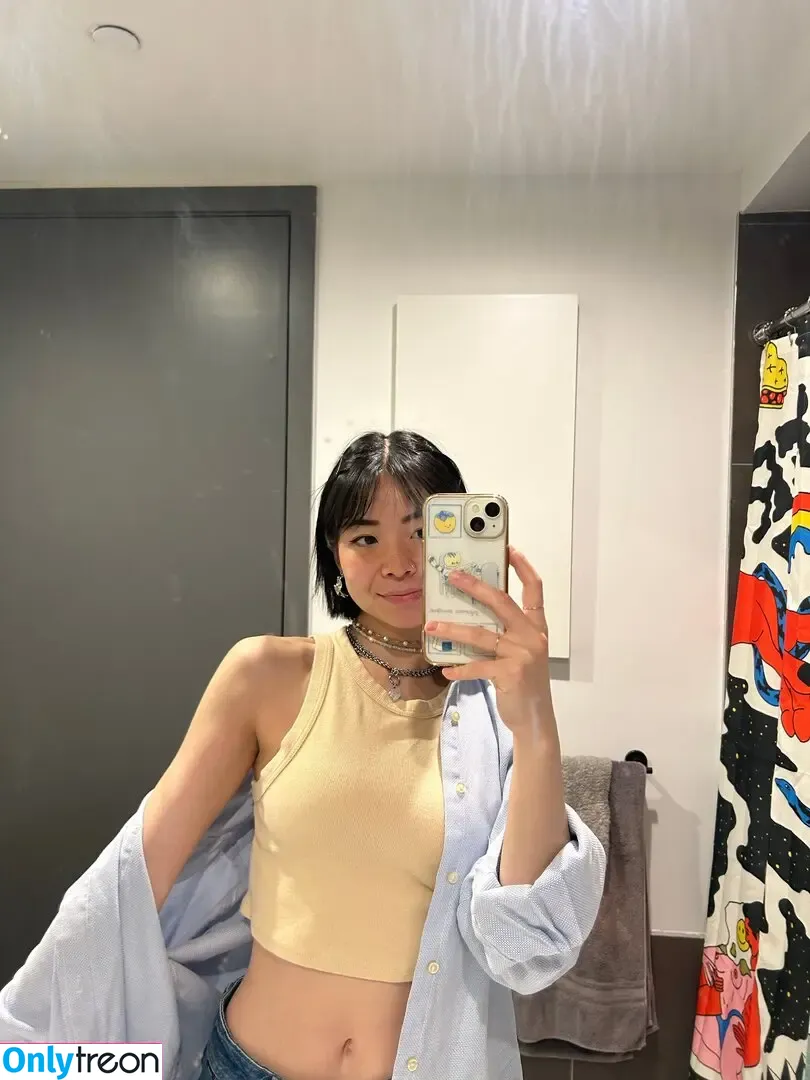 Mina Makes Noise nude photo #0031 (imminamakesnoise / minamakesnoise)