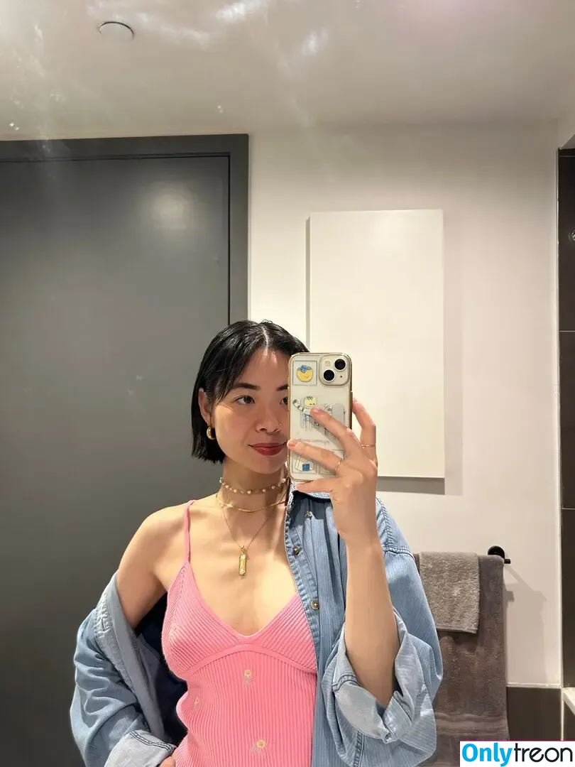 Mina Makes Noise nude photo #0036 (imminamakesnoise / minamakesnoise)