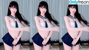 mina8017 / malang_sohee / 말랑소히♥ nude photo #0029