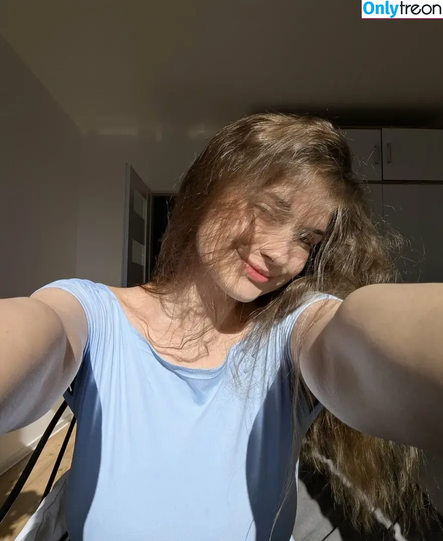 mini__pi_g nude photo #0086 (mini._.pig_)