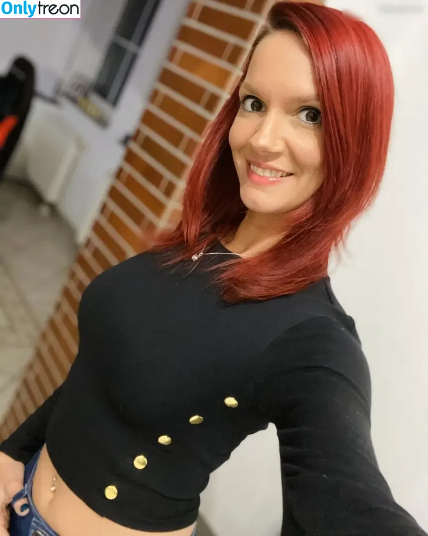 Minjas nude photo #0005 (minjas.tv)