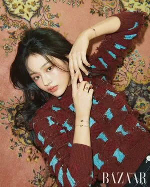 Minji / lovres_min__ / miniwithtattoos / newjeans_official nude photo #0052