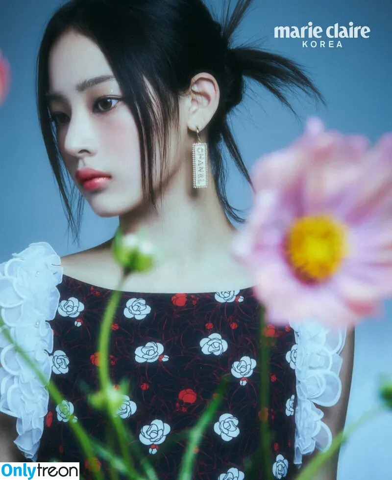 Minji nude photo #0107 (lovres_min__ / miniwithtattoos / newjeans_official)