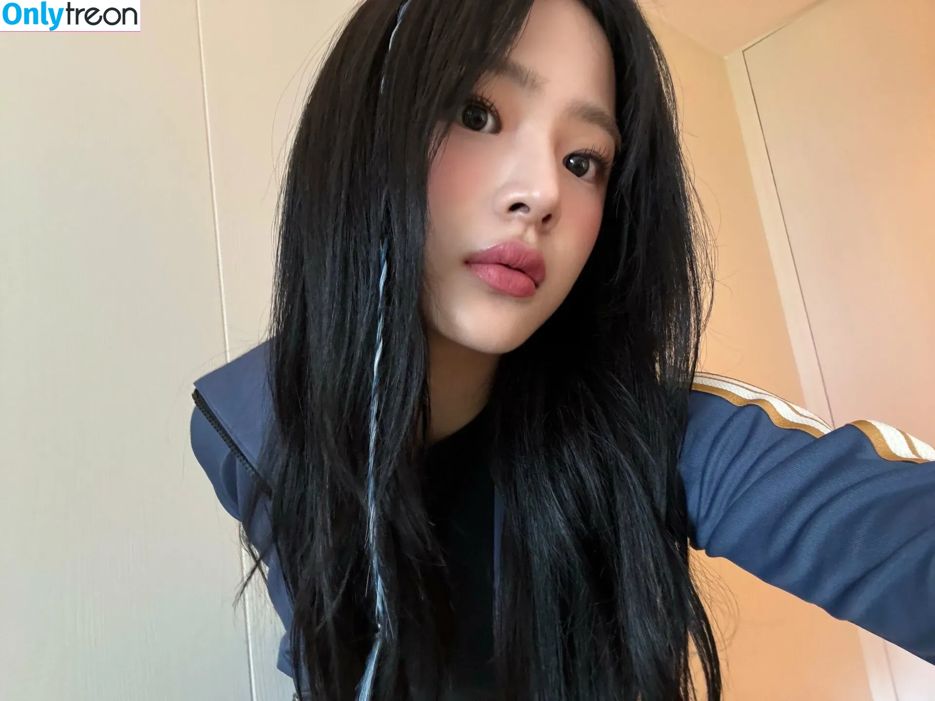 Minji nude photo #0191 (lovres_min__ / miniwithtattoos / newjeans_official)