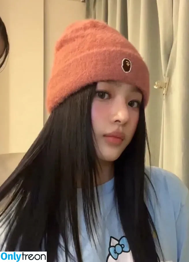 Minji nude photo #0219 (lovres_min__ / miniwithtattoos / newjeans_official)