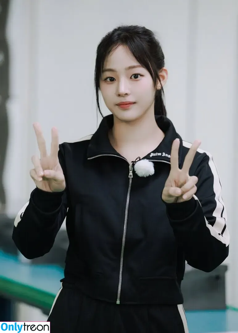 Minji nude photo #0278 (lovres_min__ / miniwithtattoos / newjeans_official)