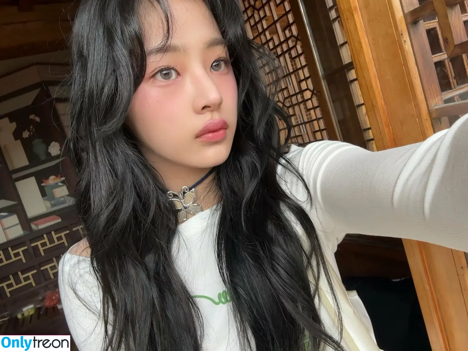 Minji nude photo #0284 (lovres_min__ / miniwithtattoos / newjeans_official)