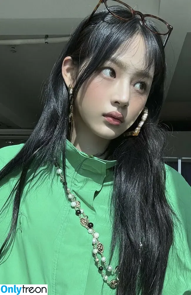 Minji nude photo #0460 (lovres_min__ / miniwithtattoos / newjeans_official)
