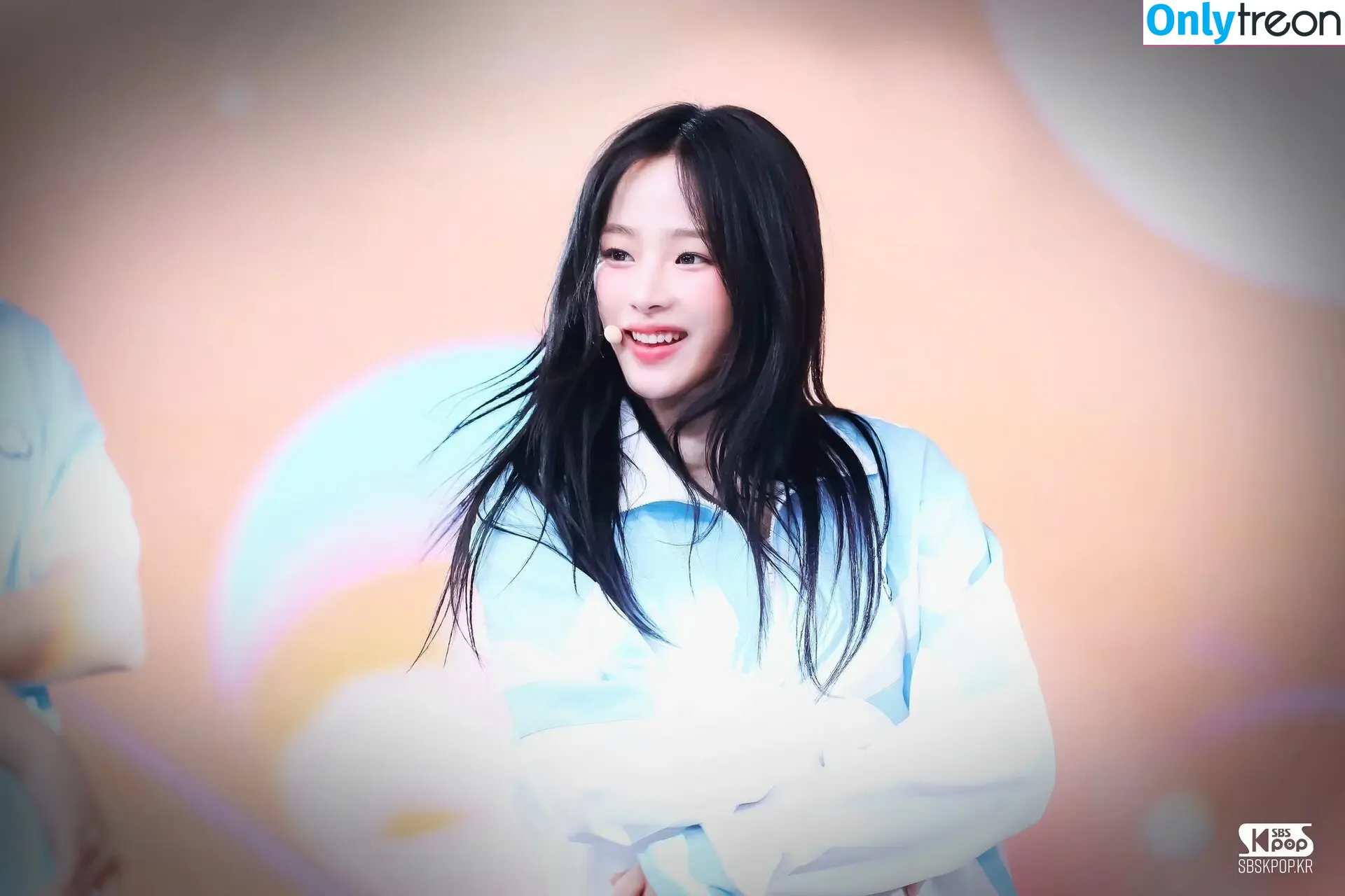 Minji nude photo #0508 (lovres_min__ / miniwithtattoos / newjeans_official)