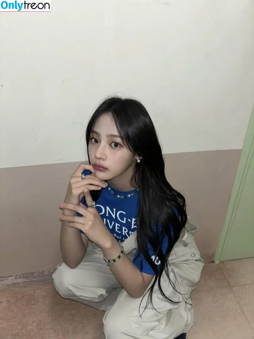 Minji nude photo #0536 (lovres_min__ / miniwithtattoos / newjeans_official)
