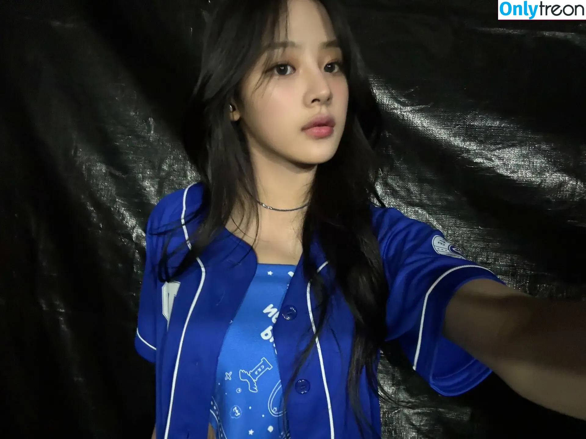 Minji nude photo #0537 (lovres_min__ / miniwithtattoos / newjeans_official)