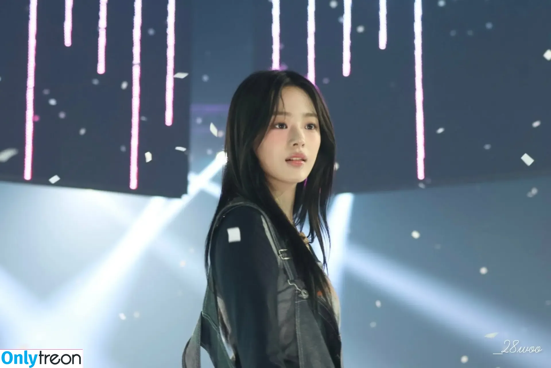Minji nude photo #0546 (lovres_min__ / miniwithtattoos / newjeans_official)