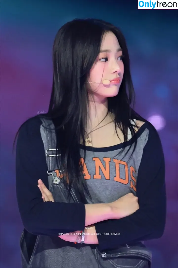 Minji nude photo #0549 (lovres_min__ / miniwithtattoos / newjeans_official)