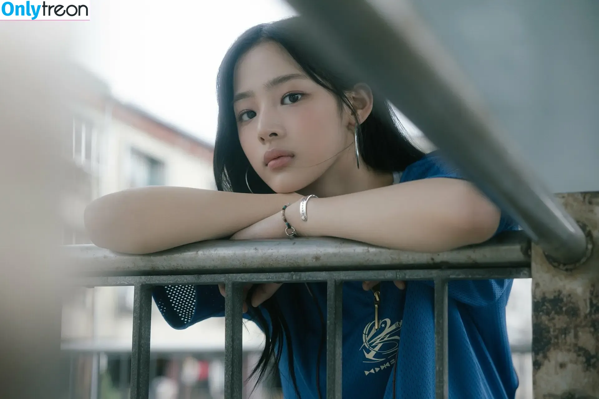 Minji nude photo #0566 (lovres_min__ / miniwithtattoos / newjeans_official)