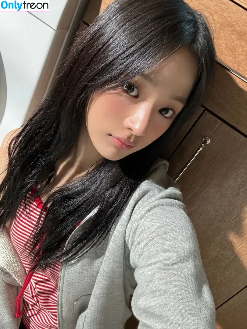 Minji nude photo #0597 (lovres_min__ / miniwithtattoos / newjeans_official)
