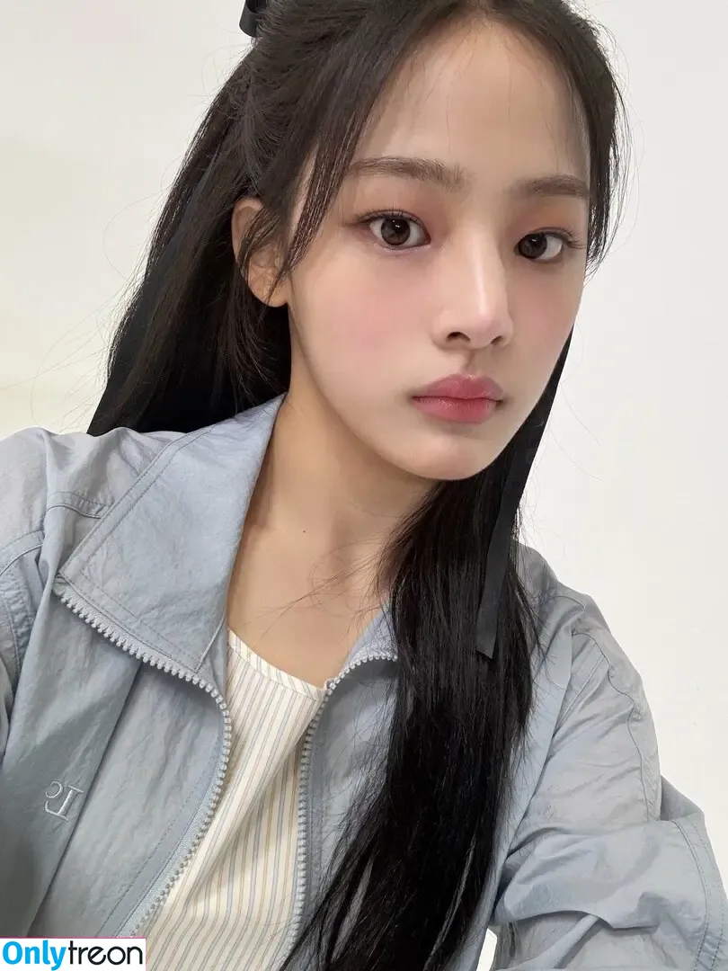 Minji nude photo #0685 (lovres_min__ / miniwithtattoos / newjeans_official)