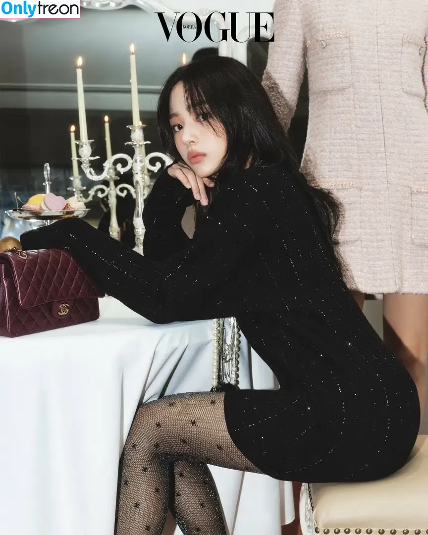 Minji nude photo #0738 (lovres_min__ / miniwithtattoos / newjeans_official)