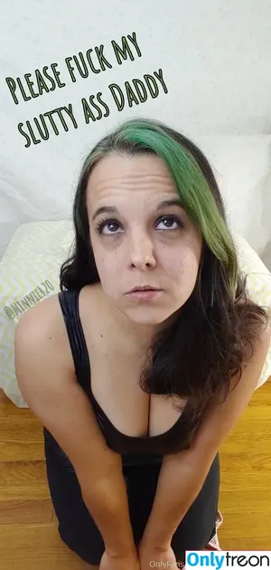 minnie420promo / skaterrboyy20 nude photo #0058