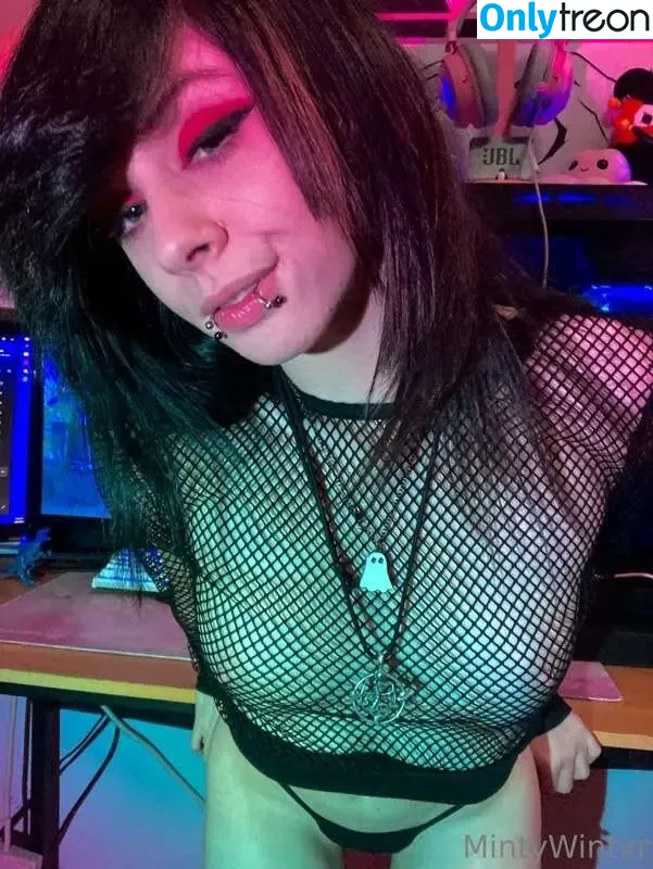 mintysesh nude photo #0742 (mintysesh)