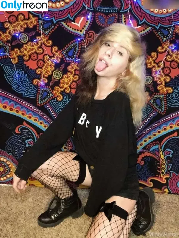 mintysesh nude photo #1762 (mintysesh)
