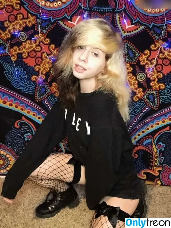 mintysesh nude photo #1765 (mintysesh)