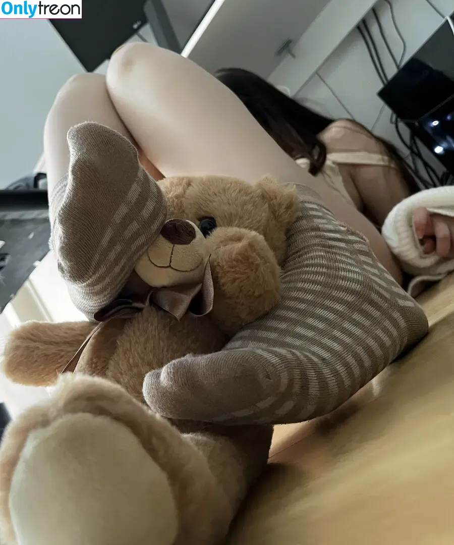Miorin nude photo #0257 (Miooooooorin / Miorin002 / itsmemiorin / lovemeirin)