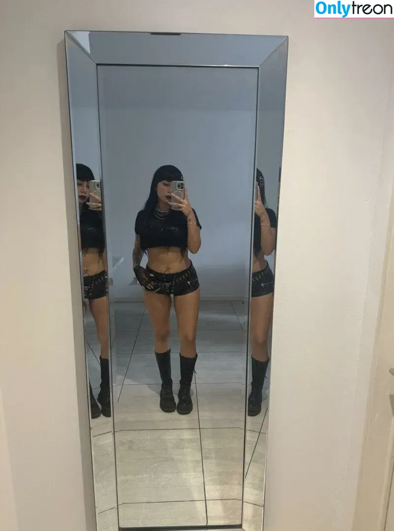 Mira Love nude photo #0048 (miraalovee / mrsmiralove / official_mrmrslove_)