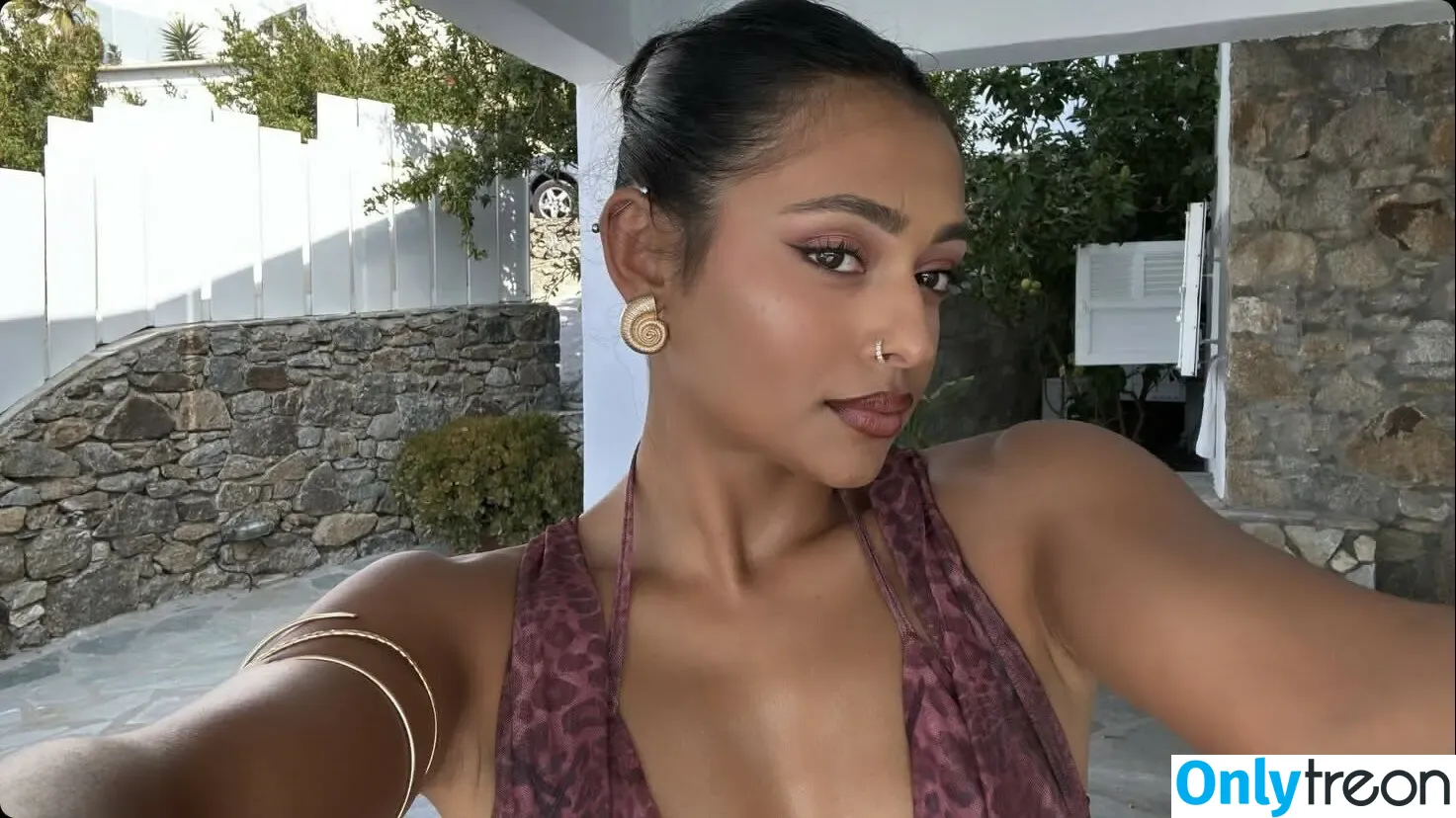 Mira Patel nude photo #0046 (mirapatelll)
