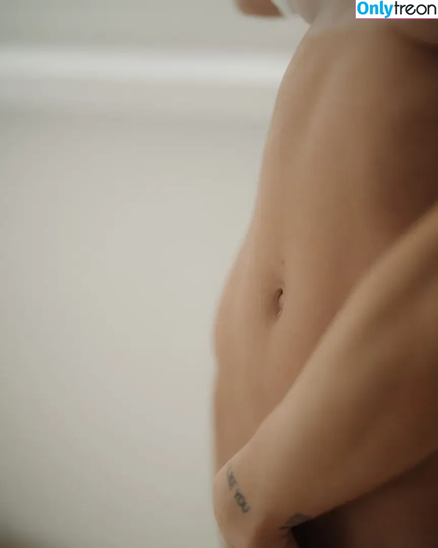 Mira Sievers nude photo #0072 (Mira Sievers)