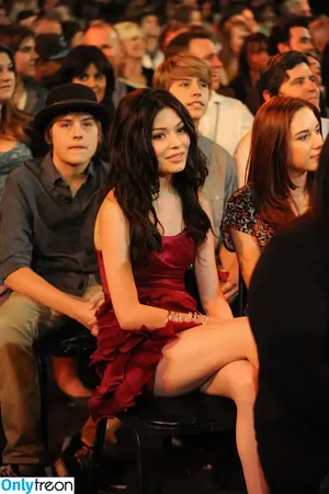Miranda Cosgrove / MirandaCosgrove / onlyfanssz nude photo #0682