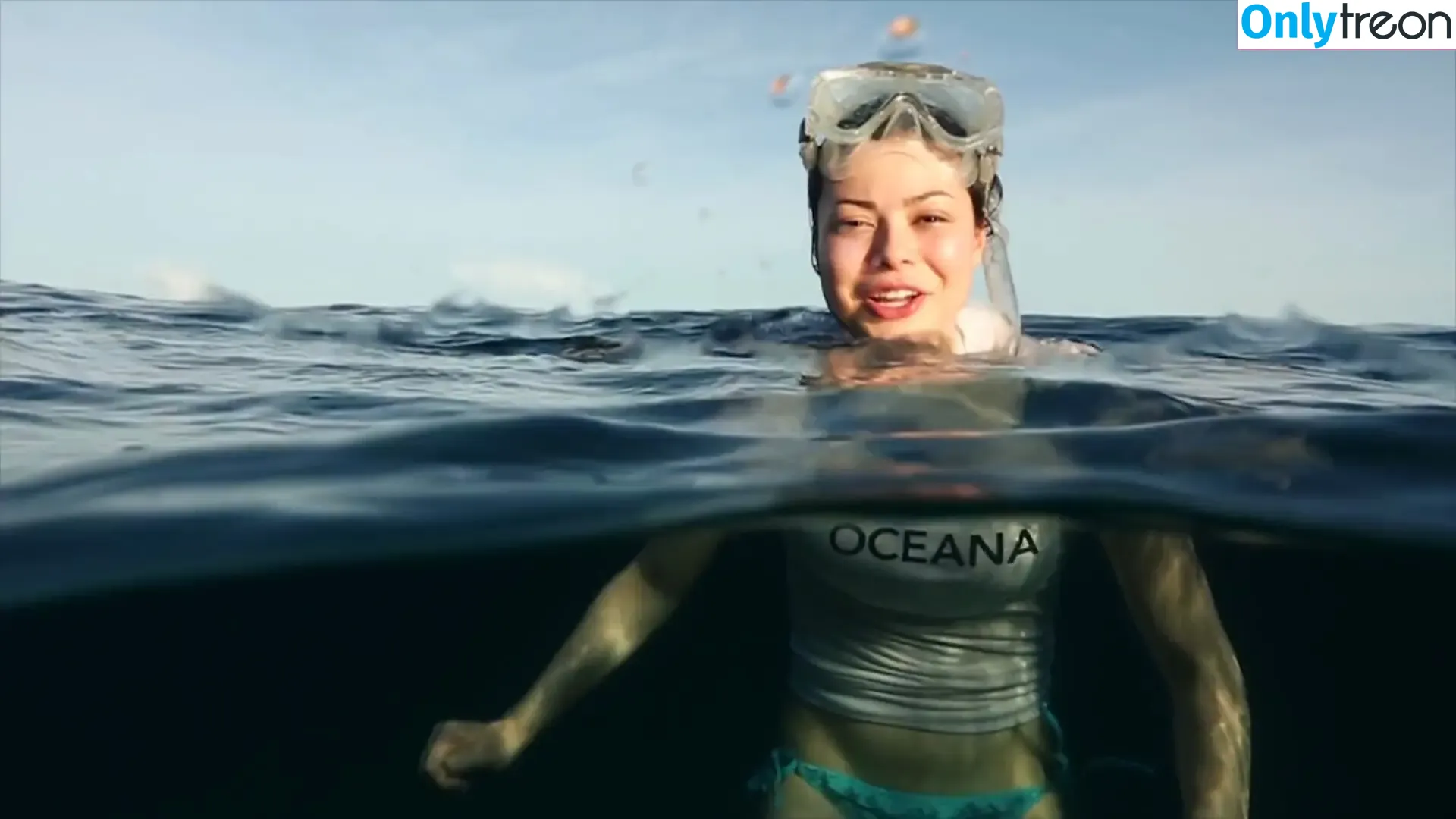 Miranda Cosgrove nude photo #0647 (MirandaCosgrove / onlyfanssz)