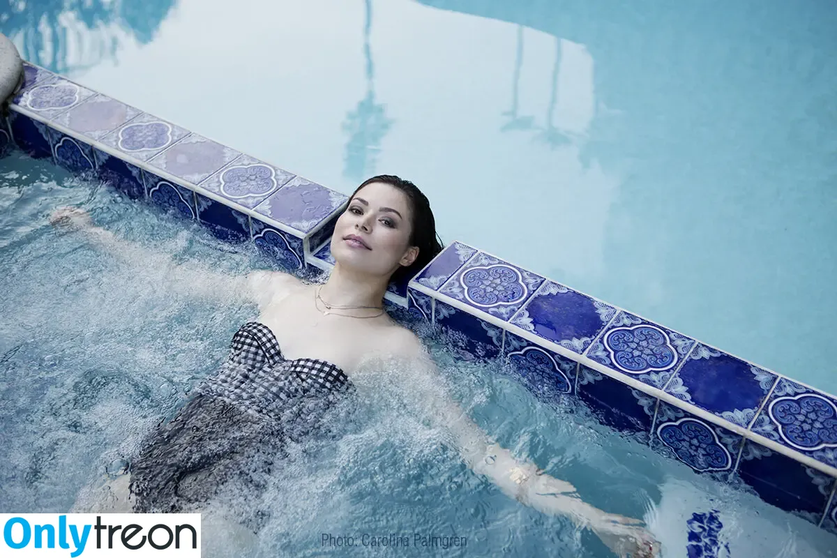 Miranda Cosgrove nude photo #0685 (MirandaCosgrove / onlyfanssz)