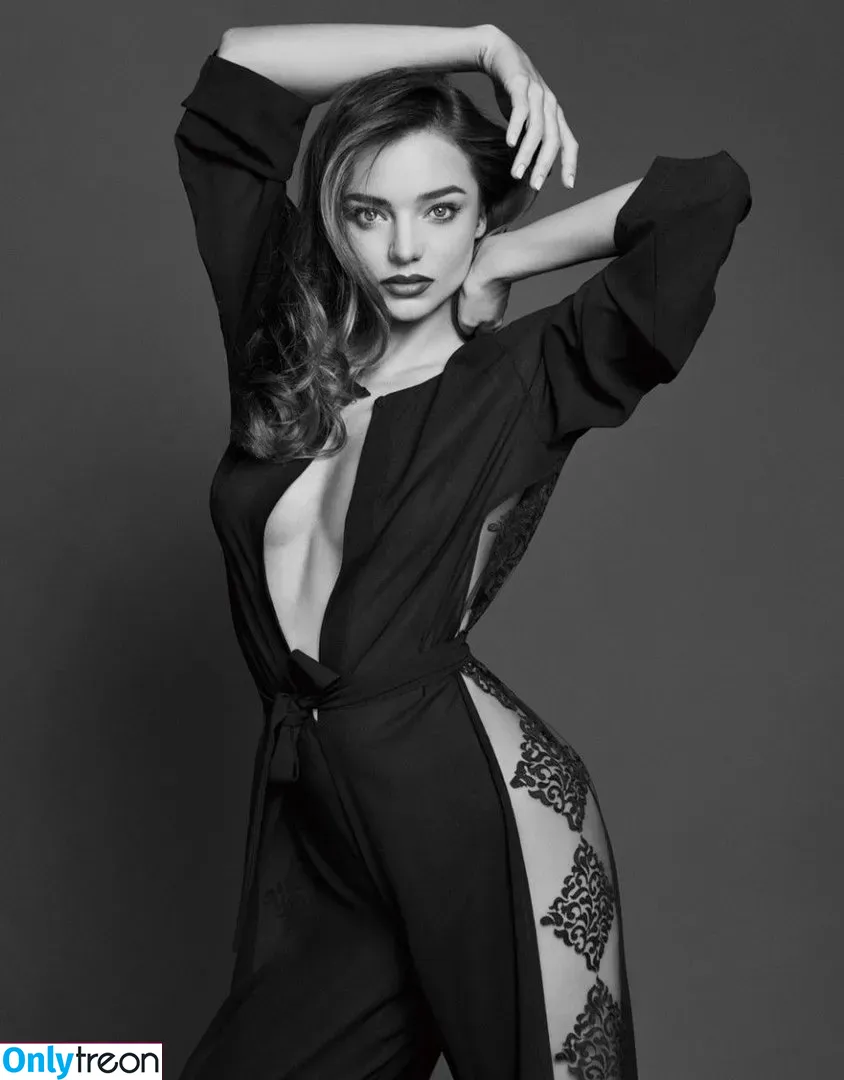 Miranda Kerr nude photo #0041 (mirandakerr / tsmirandakerr)