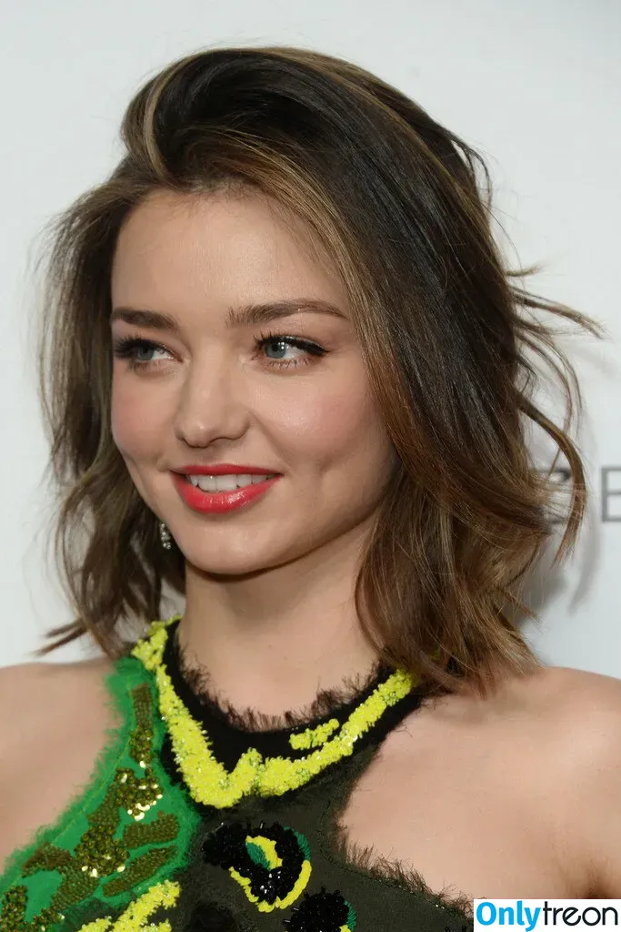 Miranda Kerr nude photo #0200 (mirandakerr / tsmirandakerr)