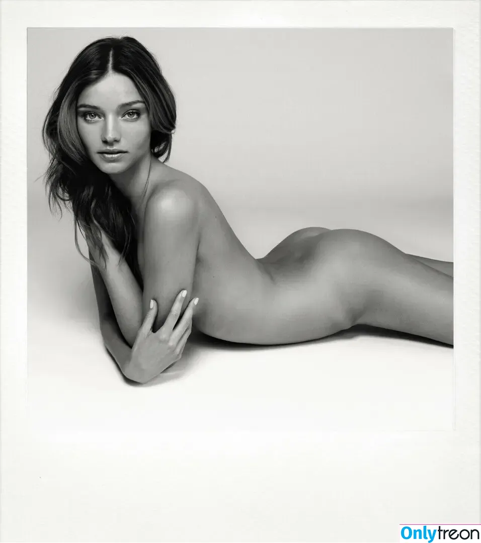 Miranda Kerr nude photo #0330 (mirandakerr / tsmirandakerr)