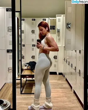  nude photo #0007